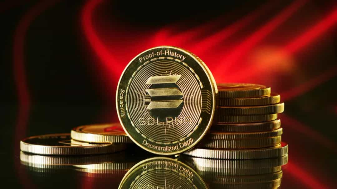 ریزش ۴۰٪ سولانا؛ آیا SOL/USD حمایت ۱۲۰ دلاری را نگه می‌دارد؟