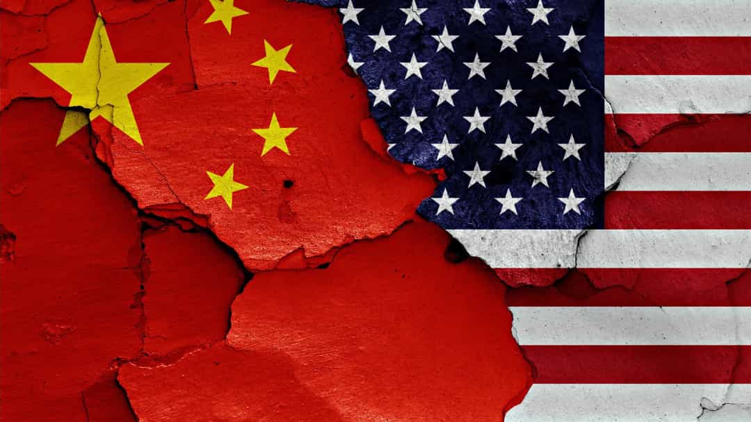 سقوط بیت کوین و صعود بورسها با کاهش تعرفههای آمریکا و چین