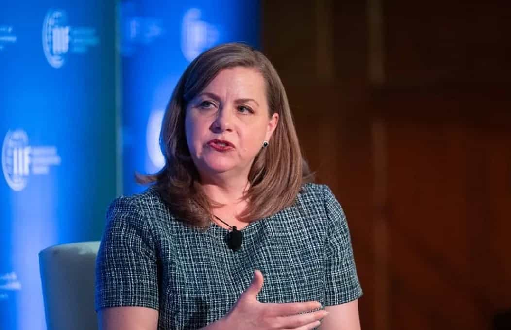 بومن بهدنبال چارچوب نظارتی و مقرراتی مستقل برای بانکها